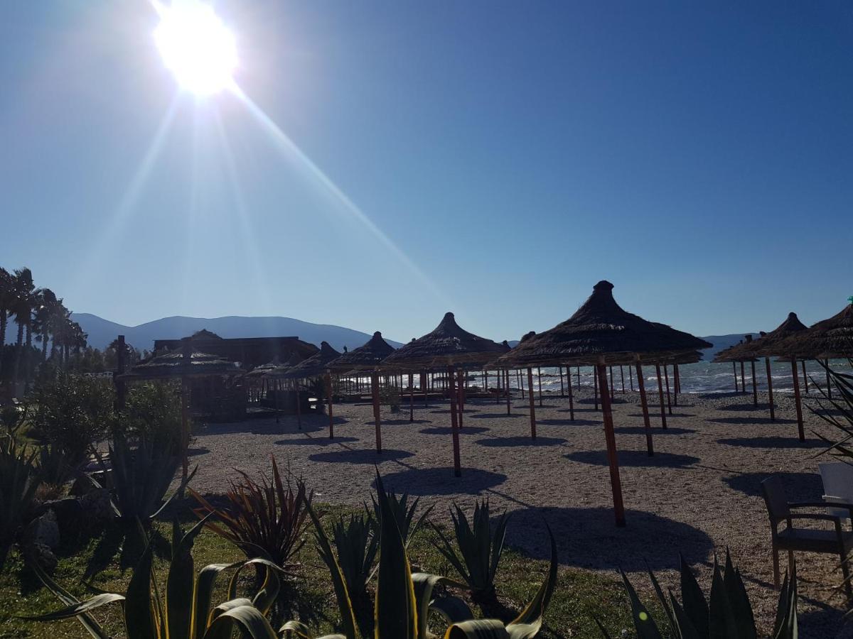 Bojo Resort Orikum Eksteriør bilde